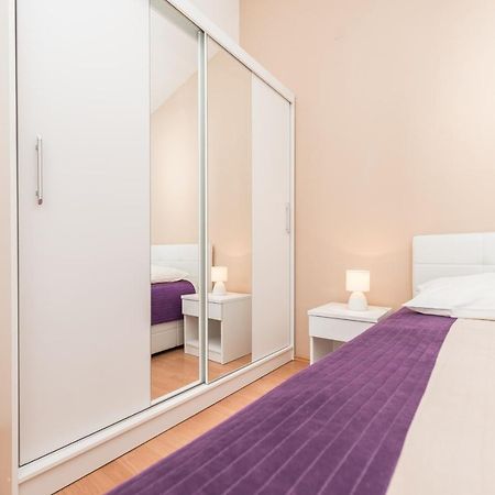 Apartments Danijela 1 Sukošan Kültér fotó