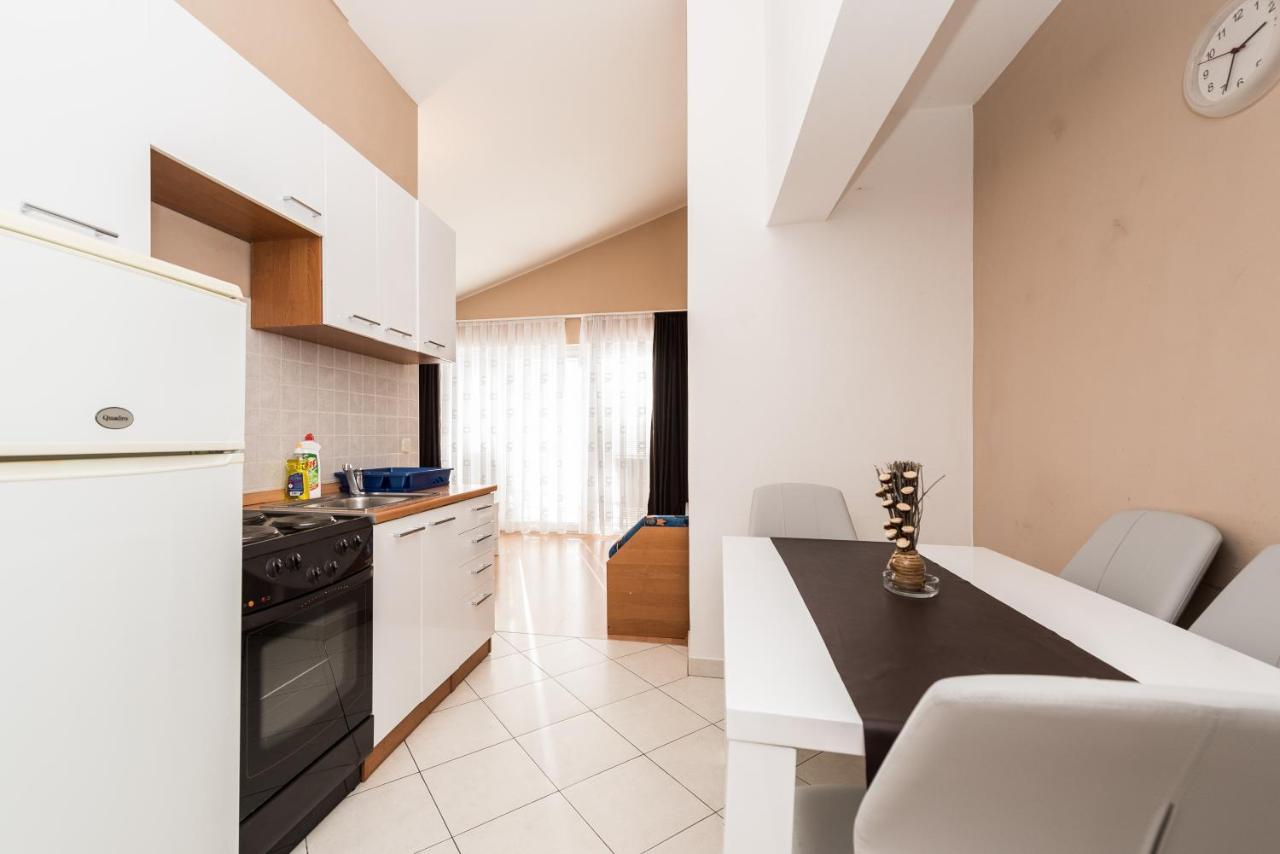 Apartments Danijela 1 Sukošan Kültér fotó